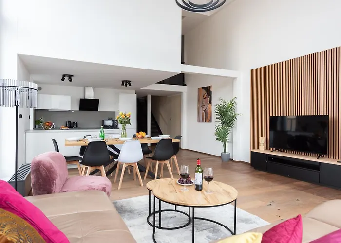 Premiumn Penthouse With Terrace In Prague