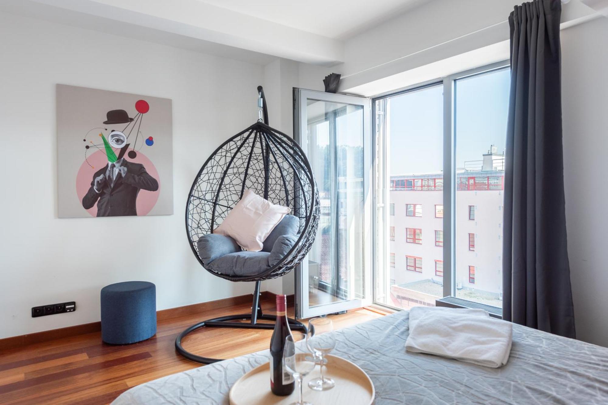 Premiumn Penthouse With Terrace In Appartement Praag
